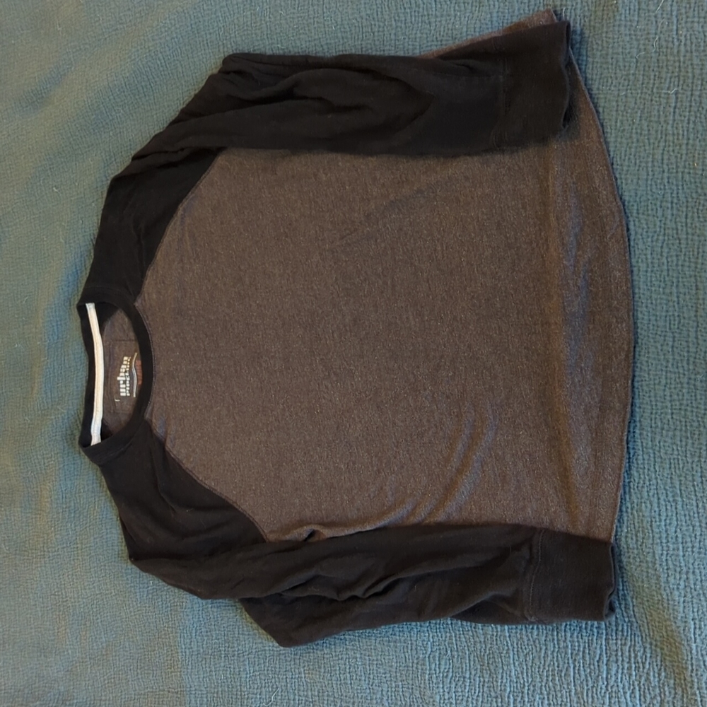 Urban Pipeline men's medium long sleeve t-shirt